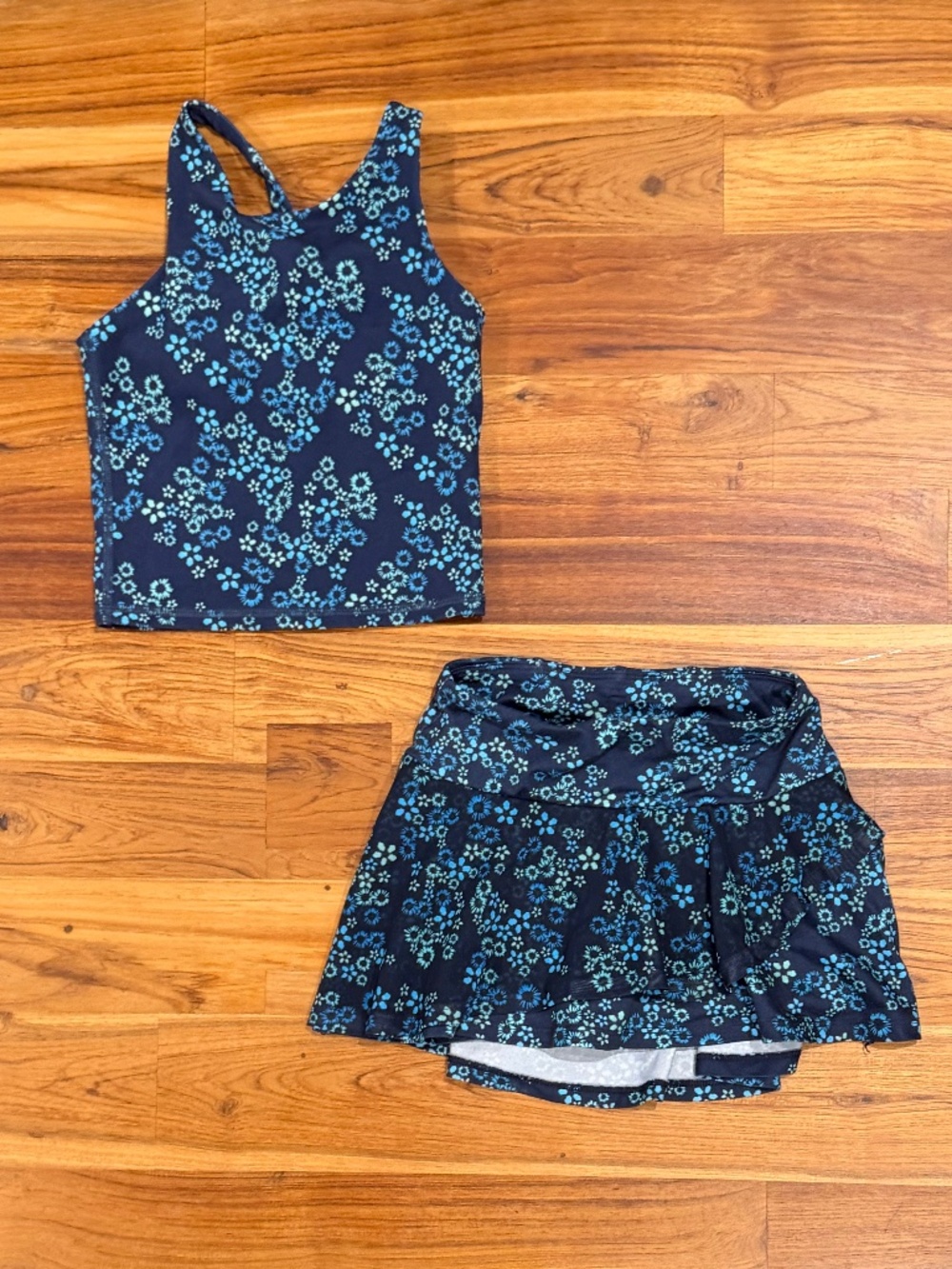 Kids All in Motion Tank + Skort Set Size XS 4/5